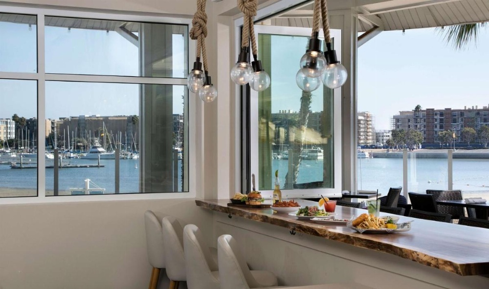 Jamaica Bay Inn Marina Del Rey Tapestry Collection by Hilton Main image